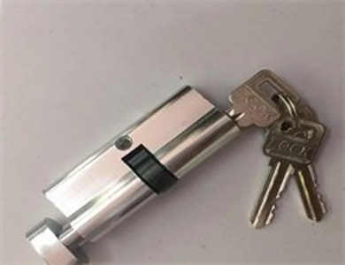 聂荣24小时开锁公司